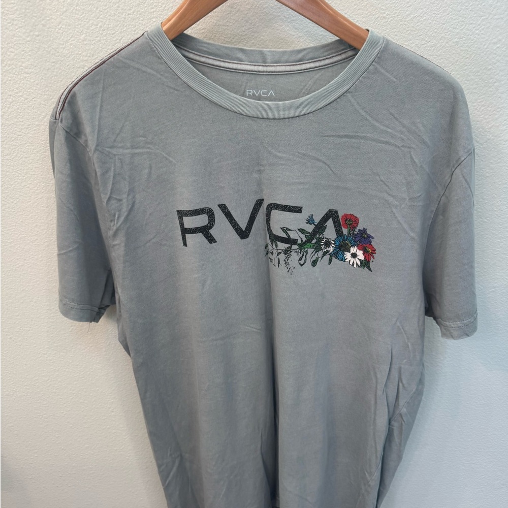 RVCA Gray Short Sleeve Tee with Logo